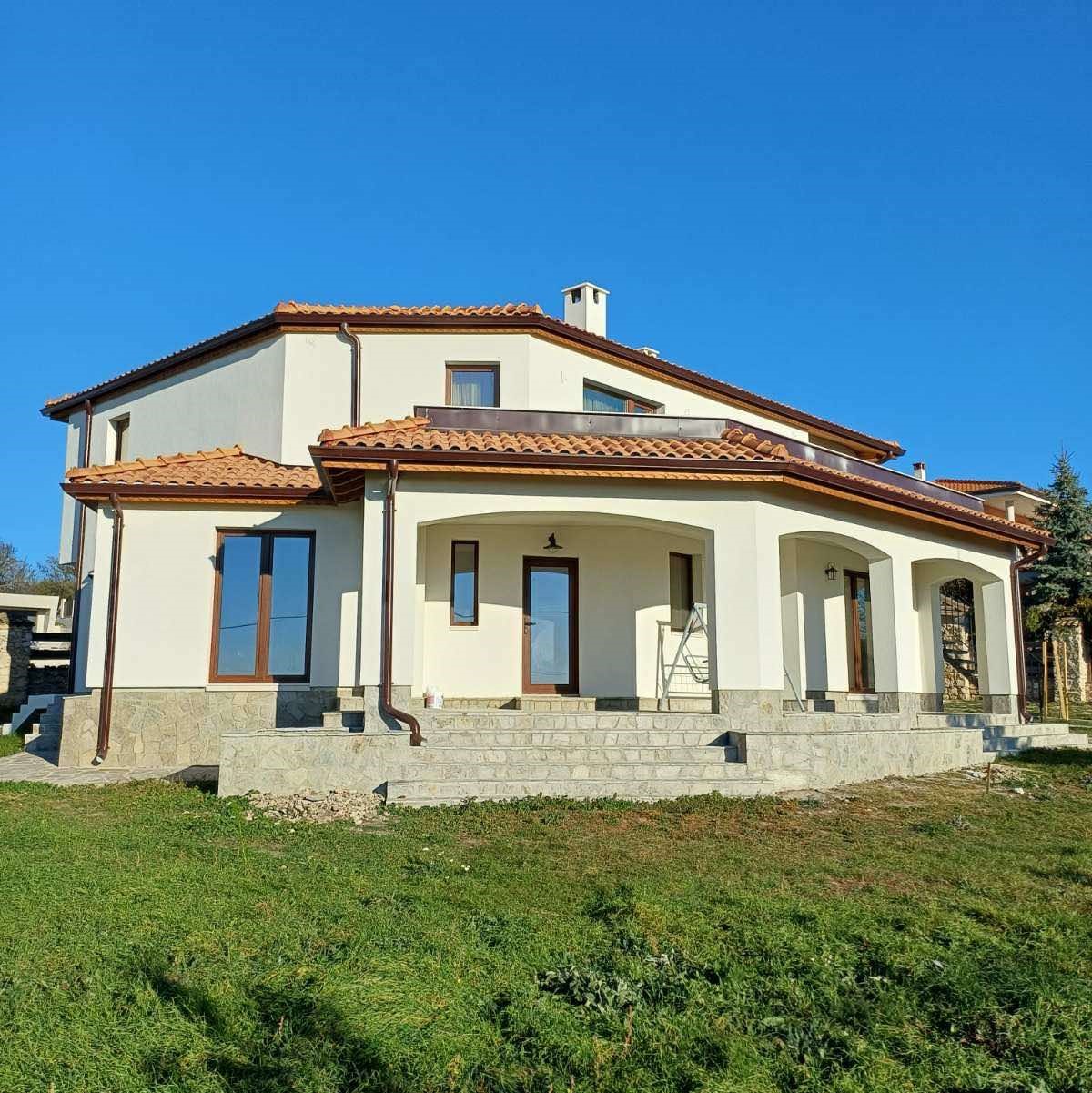 Полагане на топло и шумоизолация