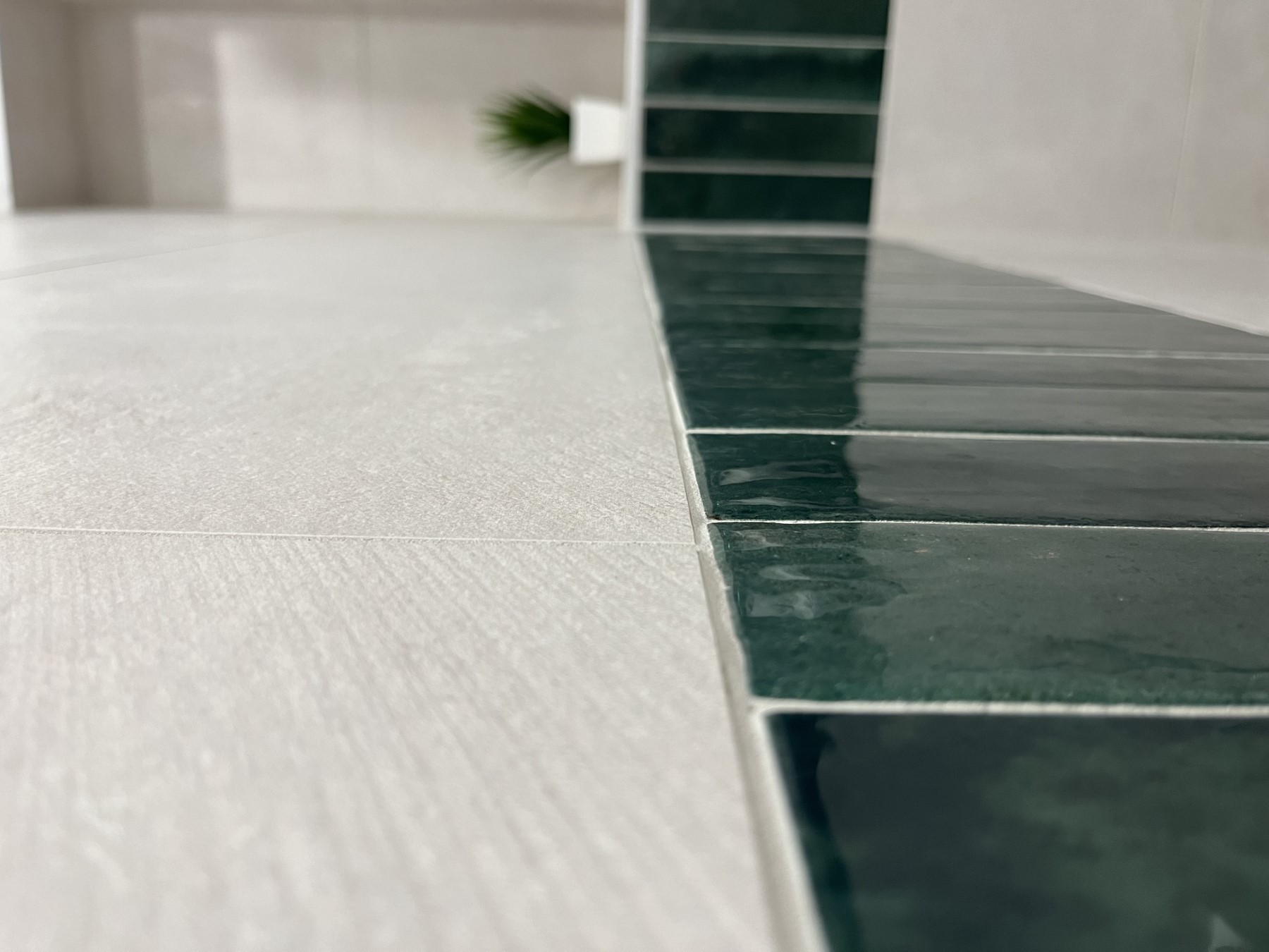 Лепене на плочки